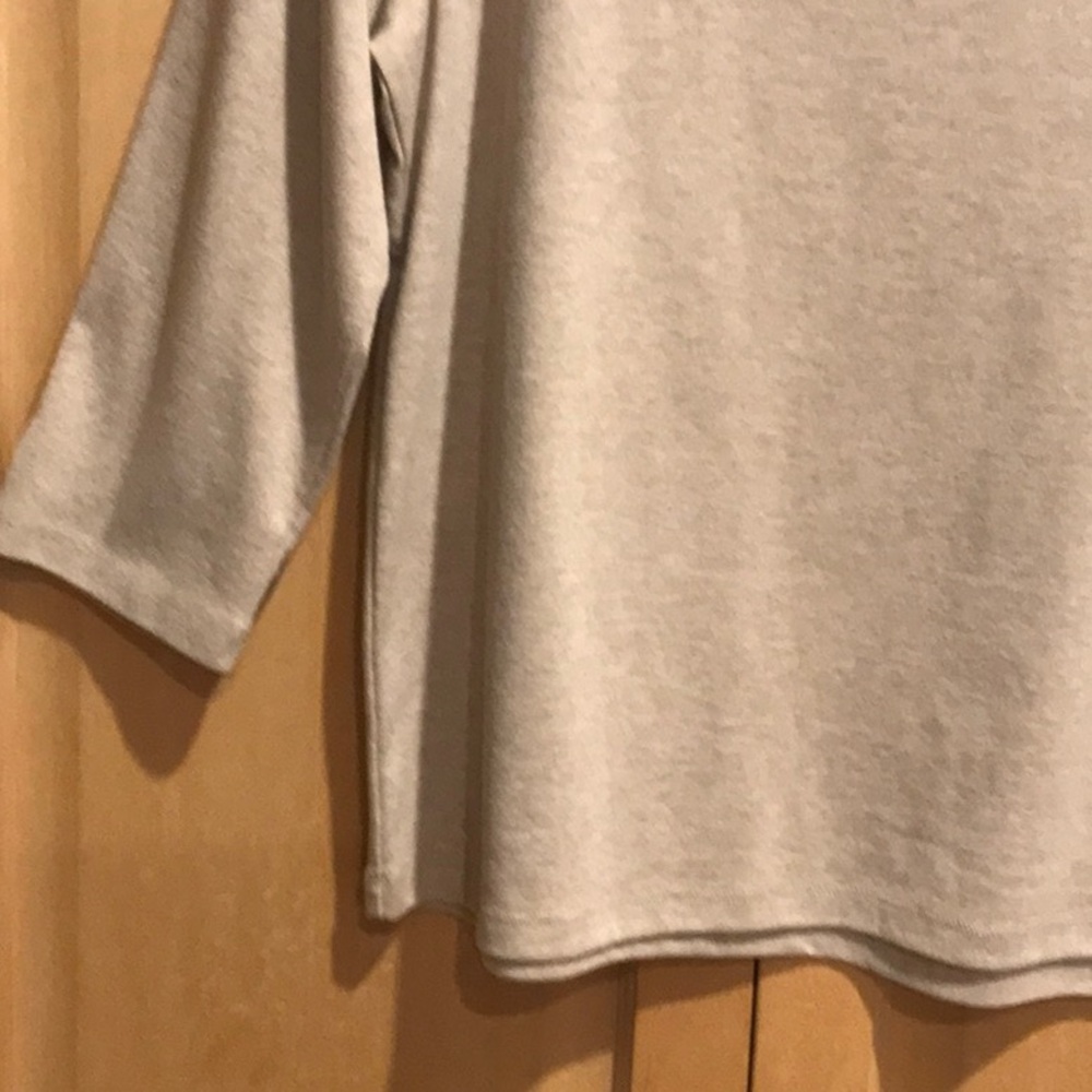 New Rafaella Tan Knit Top - Picture 3 of 8